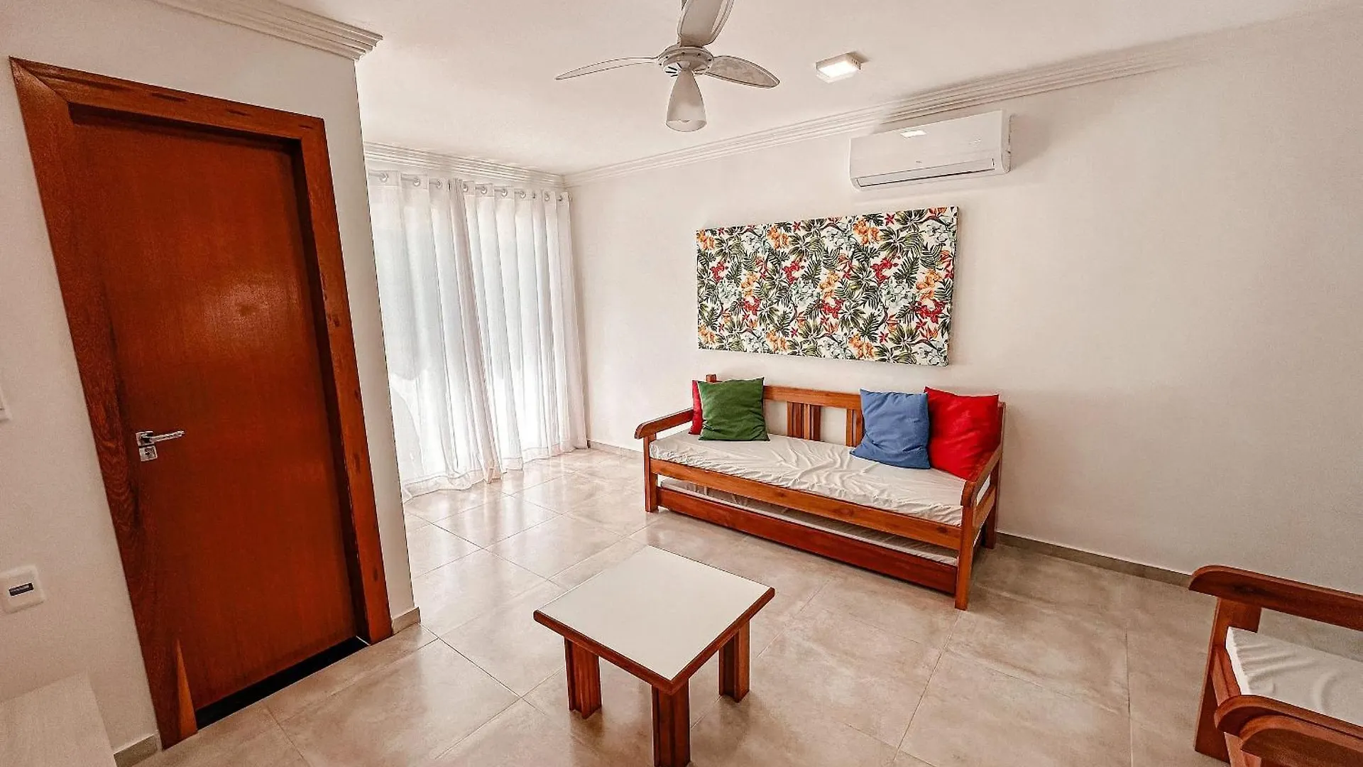 Casa Toda Climatizada Com 2 Suites, Gourmet Privativo E Internet 300Mbps No Residencial Monte Das Oliveiras Em Arraial D'Ajuda , Condominio Com Piscinas, Sauna E Portaria 24Hrs. Porto Seguro 0*,  Brasilien